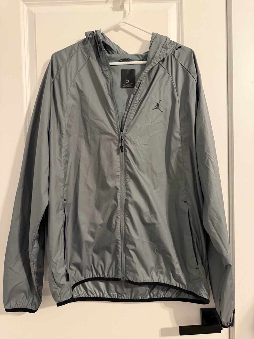 Jordan Men's Hooded Windbreaker Jacket - Gray